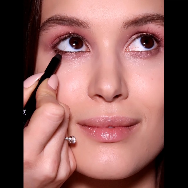 unnobe Eyebrow Mascara ×8 Eyebrow mascara - styles and adds volume | Nanobrow United